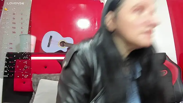 Andrefoxx  online show from 11-05-25, 03:06