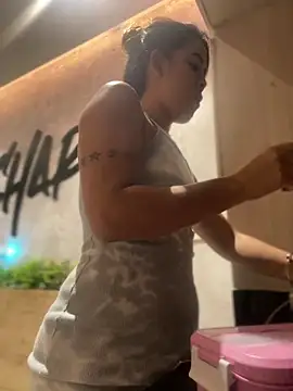 Emilia Bakerr online show from 03-10-25, 06:34