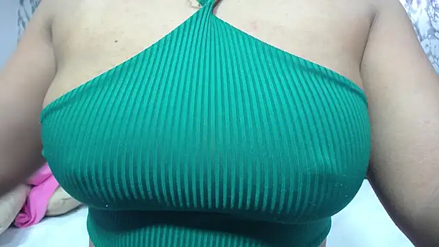 Hannagarces online show from 12-24-24, 10:33