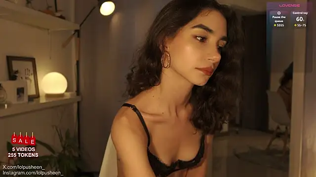 JulietteDee online show from 10-28-25, 10:34