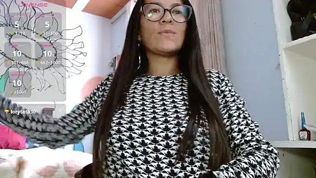 Snapshot of lupita84 chatting on 10-11-25, 09:46 lupita84 online show from 10-11-25, 09:46