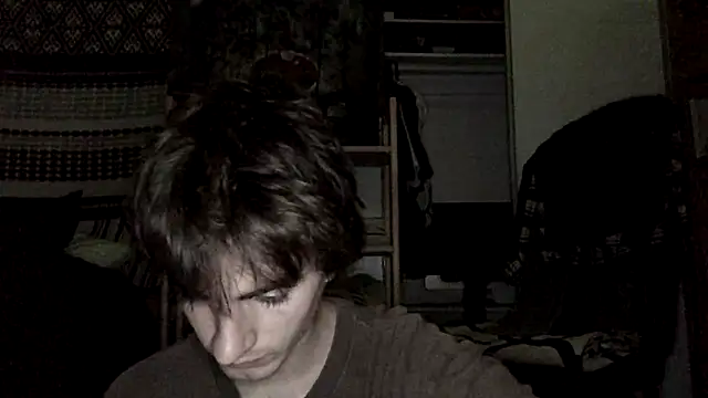 Snapshot of spicylaboi chatting on 03-28-26, 02:00 spicylaboi online show from 03-28-26, 02:00