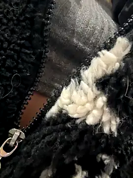 LikaCat online show from 10-26-25, 03:45