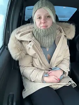 LikaCat online show from 11-11-25, 02:00