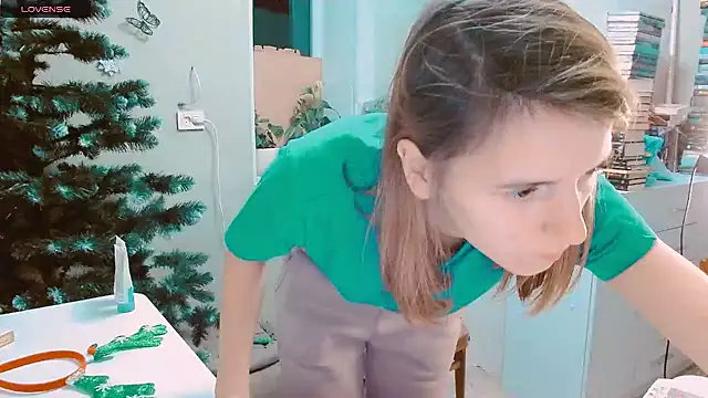 Snapshot of RosaJil chatting on 12-26-24, 03:31 RosaJil online show from 12-26-24, 03:31