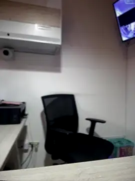 MarianaBenz online show from 12-23-25, 12:19