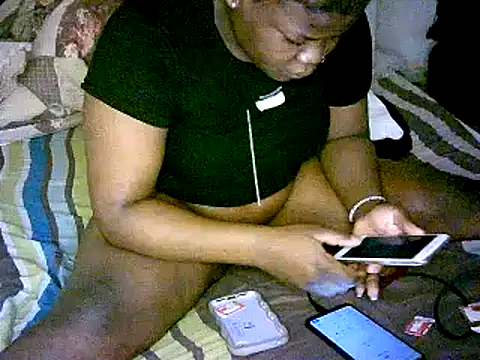 honeypotsweet online show from 12-23-25, 01:25