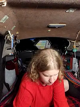 Snapshot of shadow199393 chatting on 10-29-25, 02:14 shadow199393 online show from 10-29-25, 02:14