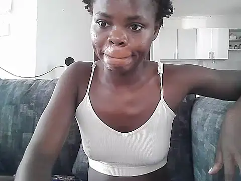 petiteebony 81 online show from 01-14-26, 07:03