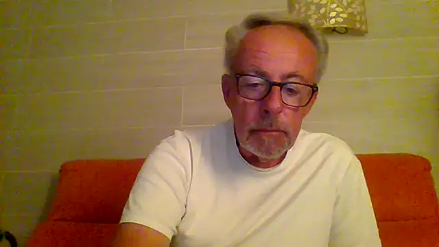 tuggy59 online show from 12-05-25, 02:53