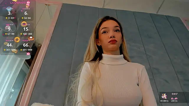 Snapshot of Sassy_Teen chatting on 11-21-25, 08:57 Sassy Teen online show from 11-21-25, 08:57