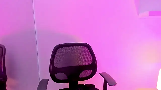 Gloomydoll online show from 12-03-25, 08:51