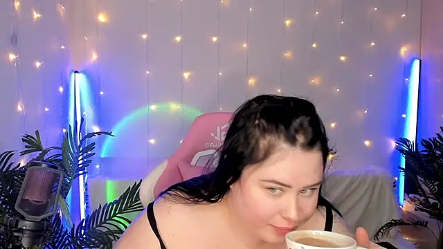 Akemi BBW online show from 12-27-24, 09:22