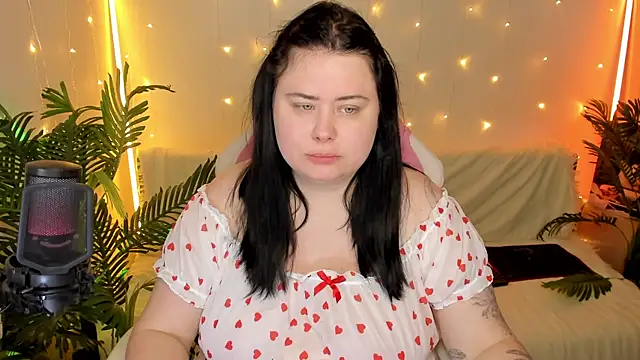 Akemi BBW online show from 12-30-24, 06:05