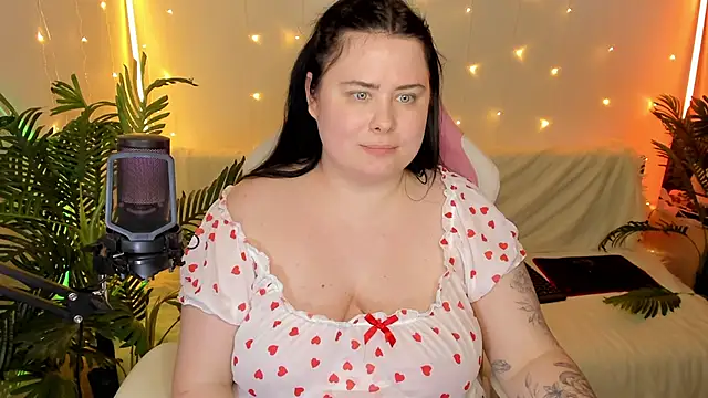 Akemi BBW online show from 12-30-24, 09:08