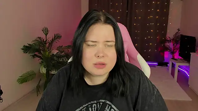 Akemi BBW online show from 10-07-25, 03:53