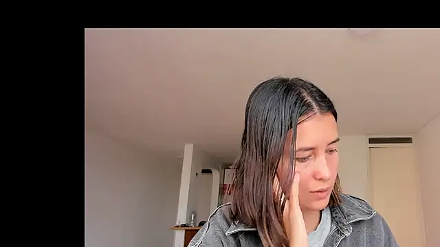 zoe jeane beker online show from 02-09-25, 08:45