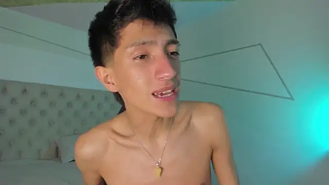 DereckCooperr online show from 10-07-25, 10:40