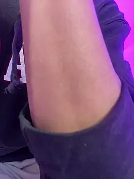 DereckCooperr online show from 02-11-26, 10:04