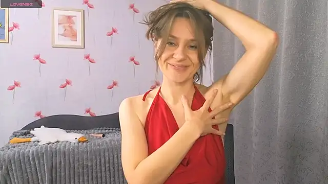 Snapshot of VictoriaGoddesss chatting on 10-23-25, 07:56 VictoriaGoddesss online show from 10-23-25, 07:56