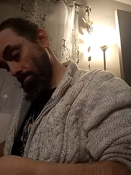 Snapshot of teekoine1 chatting on 10-18-25, 10:43 teekoine1 online show from 10-18-25, 10:43