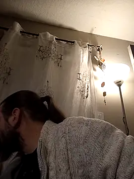 Snapshot of teekoine1 chatting on 10-27-25, 09:52 teekoine1 online show from 10-27-25, 09:52