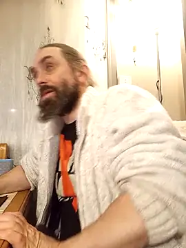 Snapshot of teekoine1 chatting on 10-29-25, 10:11 teekoine1 online show from 10-29-25, 10:11