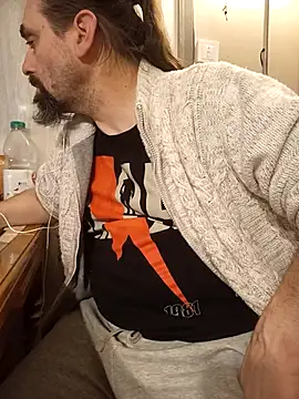 Snapshot of teekoine1 chatting on 11-05-25, 02:44 teekoine1 online show from 11-05-25, 02:44