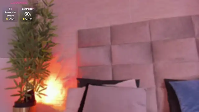 mia crawford online show from 01-31-25, 11:35