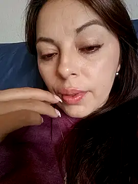 seherlatin online show from 10-19-25, 03:56