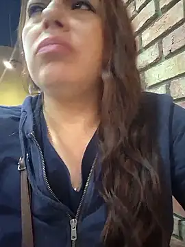 Snapshot of seherlatin chatting on 01-16-26, 07:51 seherlatin online show from 01-16-26, 07:51