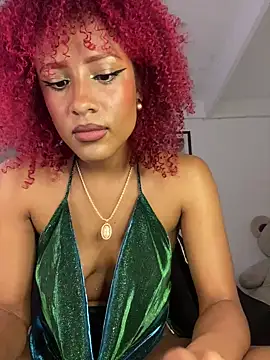 Kasandralopez online show from 01-31-25, 04:06