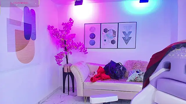 Isa reel online show from 10-15-25, 07:47