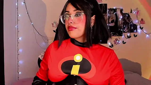 Snapshot of willow_poisson chatting on 10-30-25, 05:35 willow poisson online show from 10-30-25, 05:35