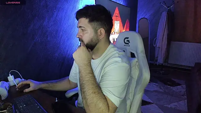 Snapshot of Eduu2322 chatting on 02-25-26, 10:08 Eduu2322 online show from 02-25-26, 10:08