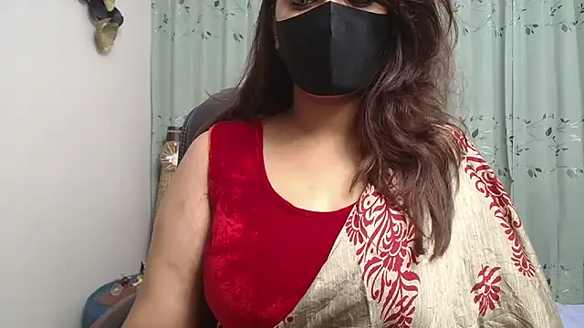 Snapshot of OH-Monica chatting on 10-18-25, 07:42 OH-Monica online show from 10-18-25, 07:42