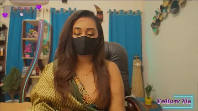 Snapshot of OH-Monica chatting on 02-12-26, 10:16 OH-Monica online show from 02-12-26, 10:16