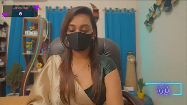 Snapshot of OH-Monica chatting on 02-25-26, 04:49 OH-Monica online show from 02-25-26, 04:49