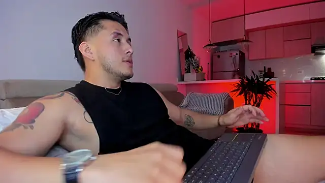 Chriskyle  online show from 10-29-25, 12:13