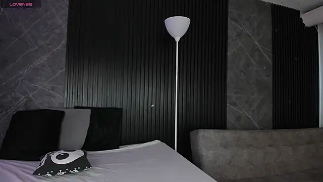 Snapshot of AdammClark1 chatting on 11-06-25, 10:10 AdammClark1 online show from 11-06-25, 10:10