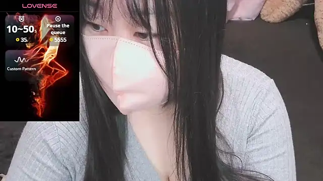 yuinyan3150 online show from 02-07-25, 03:01