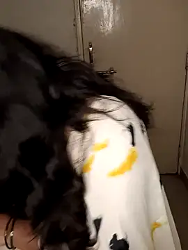 Love-priya online show from 02-25-25, 05:36