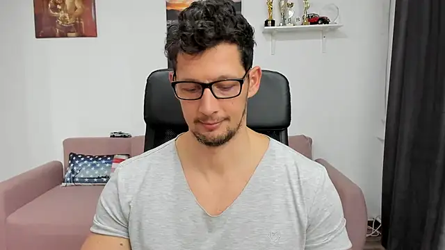 BrutusK08 online show from 01-04-25, 03:49