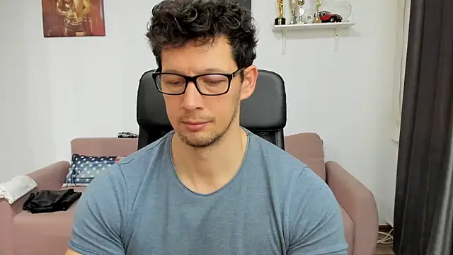 BrutusK08 online show from 02-04-25, 06:25