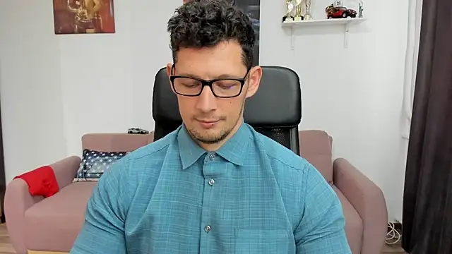 BrutusK08 online show from 02-18-25, 09:54