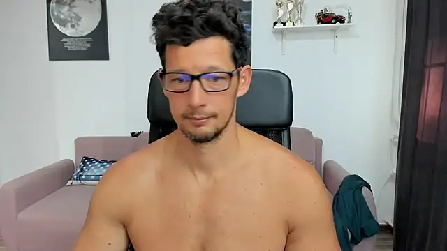 BrutusK08 online show from 09-28-25, 06:19