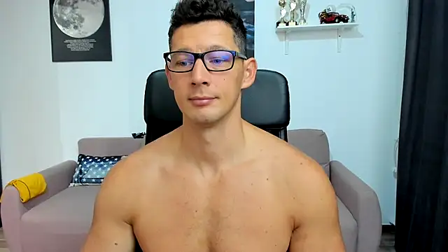 BrutusK08 online show from 10-13-25, 07:08