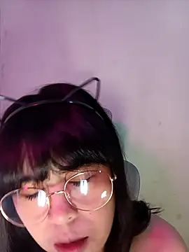 Snapshot of Chall_mee chatting on 11-26-25, 07:26 Chall mee online show from 11-26-25, 07:26