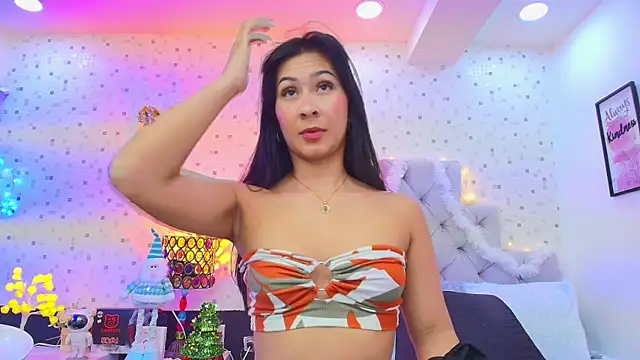 JulietaReyess online show from 12-02-25, 11:48