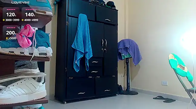 Snapshot of monica_walkert chatting on 02-06-25, 06:24 monica walkert online show from 02-06-25, 06:24